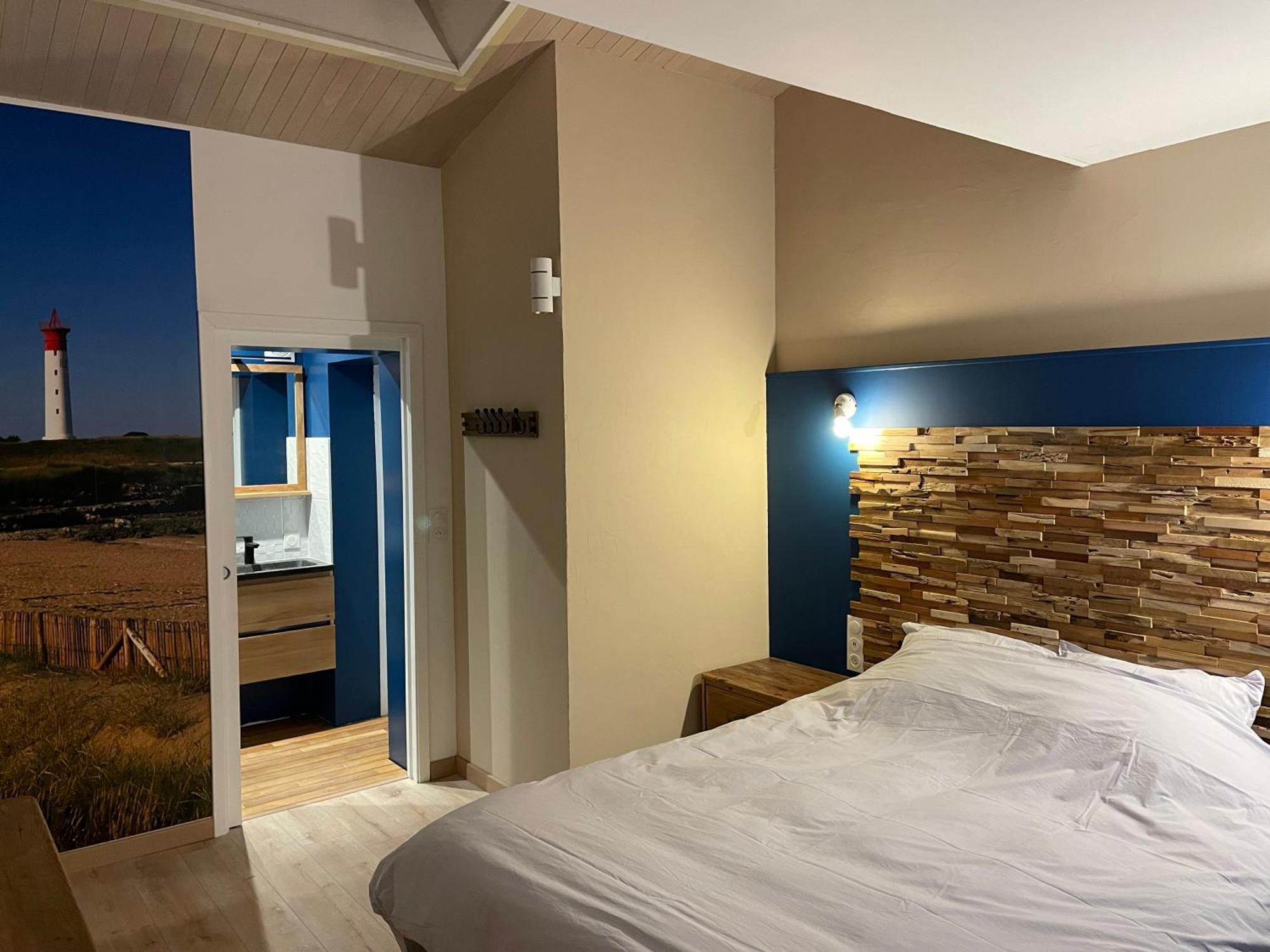 Les Pertuis Rochelais Bed & Breakfast Périgny Cameră foto